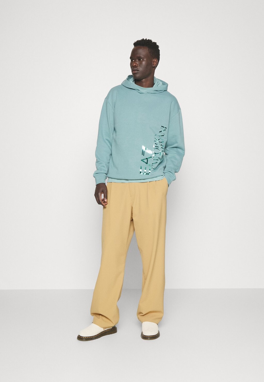 

Толстовка EA7 Emporio Armani, цвет arctic