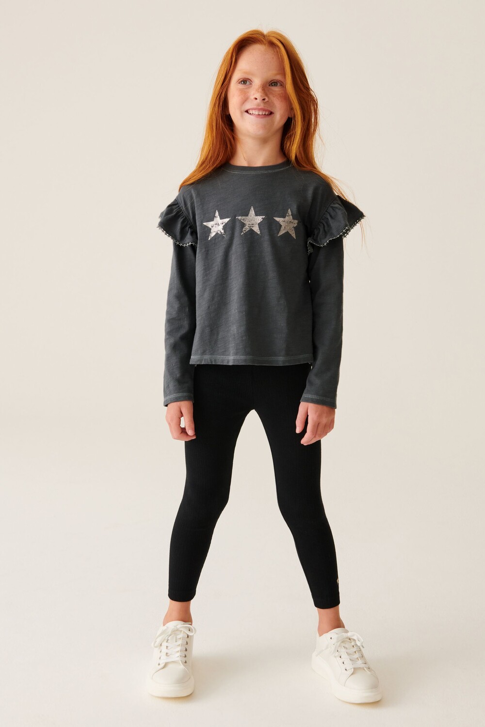 

Футболка с рюшами Mint Velvet, серый