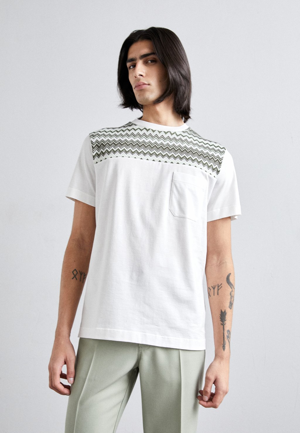 цена футболка с принтом Short Sleeve Missoni, цвет white base with white and green zig zag