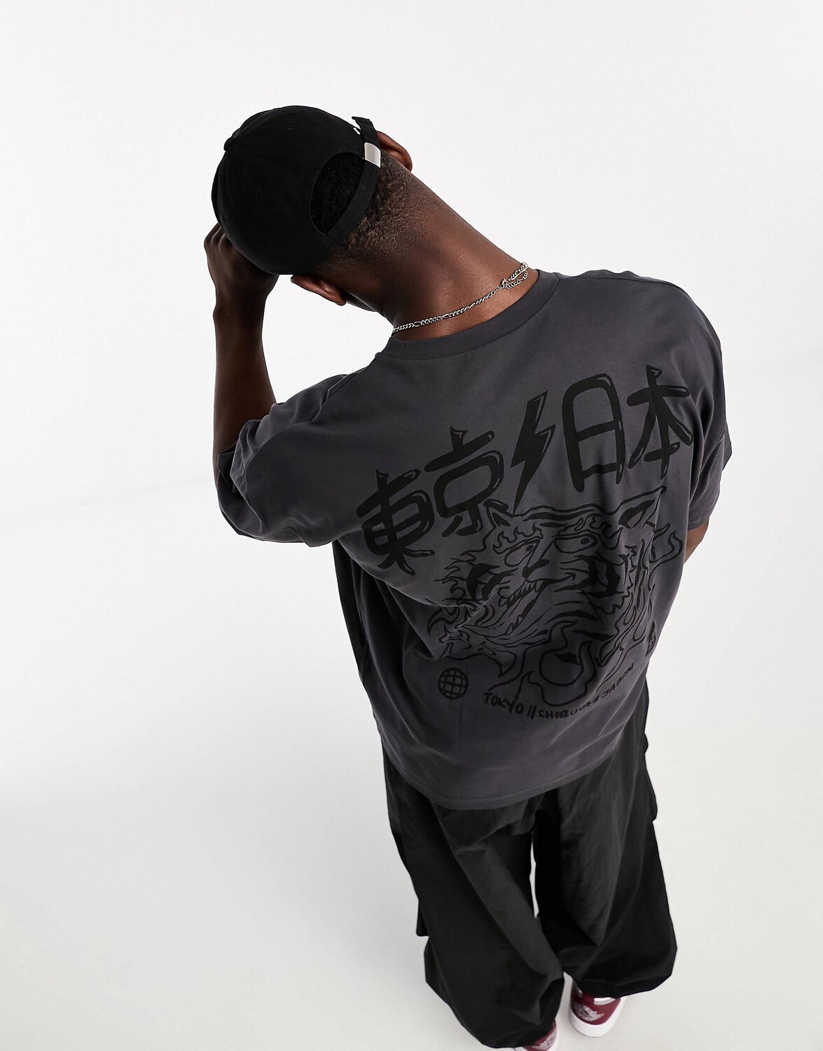 

Черная оверсайз-футболка ASOS DESIGN с принтом Tokyo Tiger спереди и сзади ASOS DESIGN, Черный