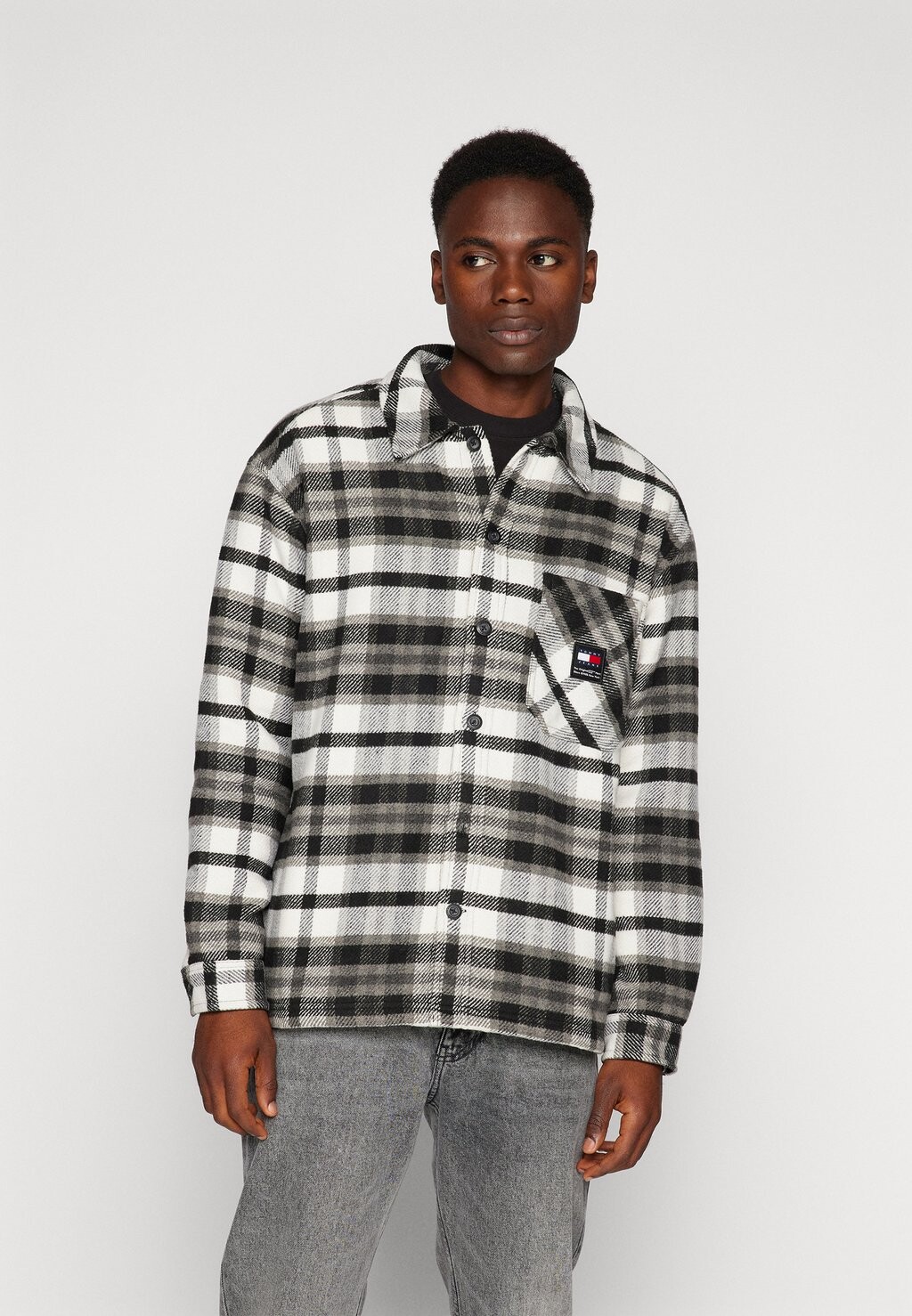

Рубашка Tommy Jeans, черный