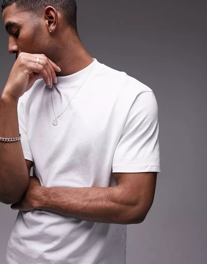 

Набор из двух больших футболок Topman белого и черного цветов