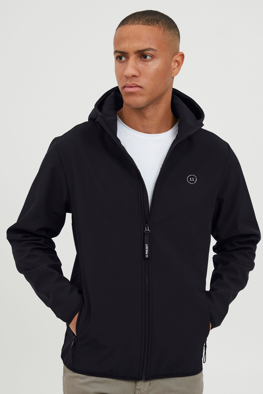 

Куртка 11 Project Softshelljacke, черный