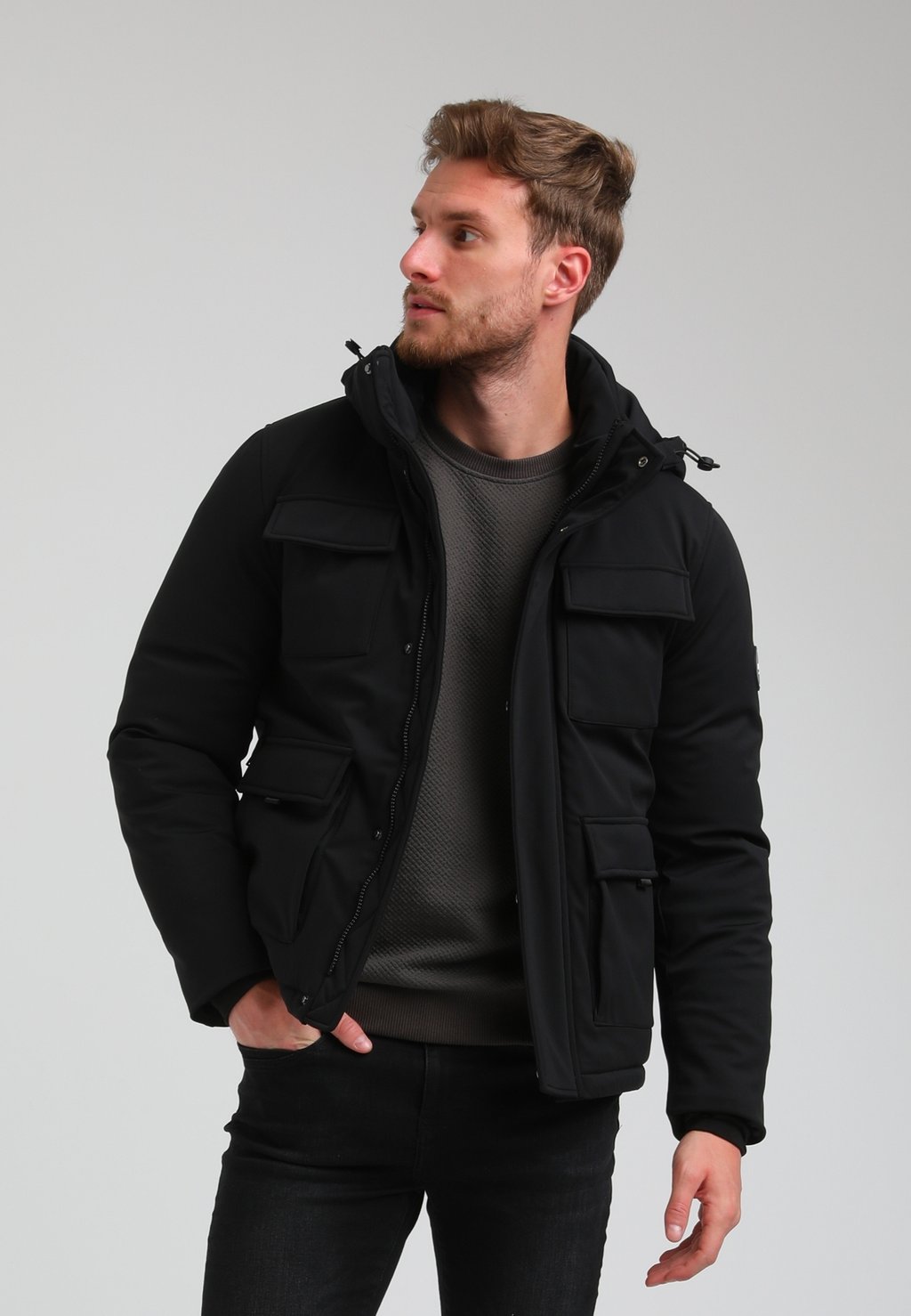 цена Зимняя куртка Gabbiano, черная