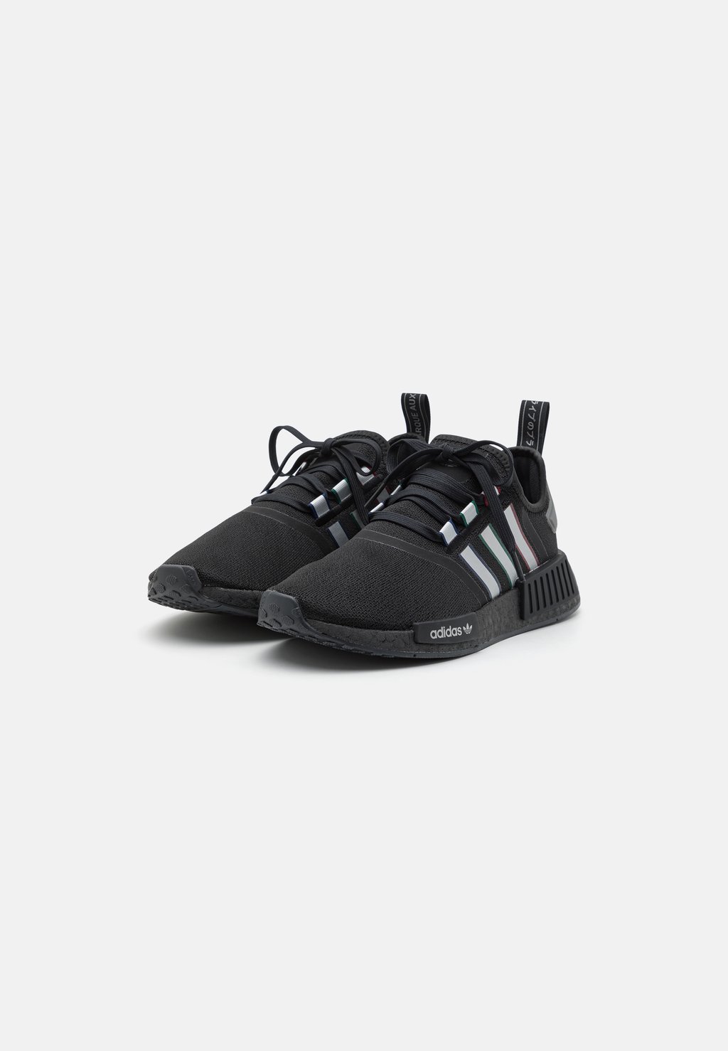 

Кроссовки adidas Originals NMD_R1 UNISEX, цвет core black/silver metallic/collegiate burgundy