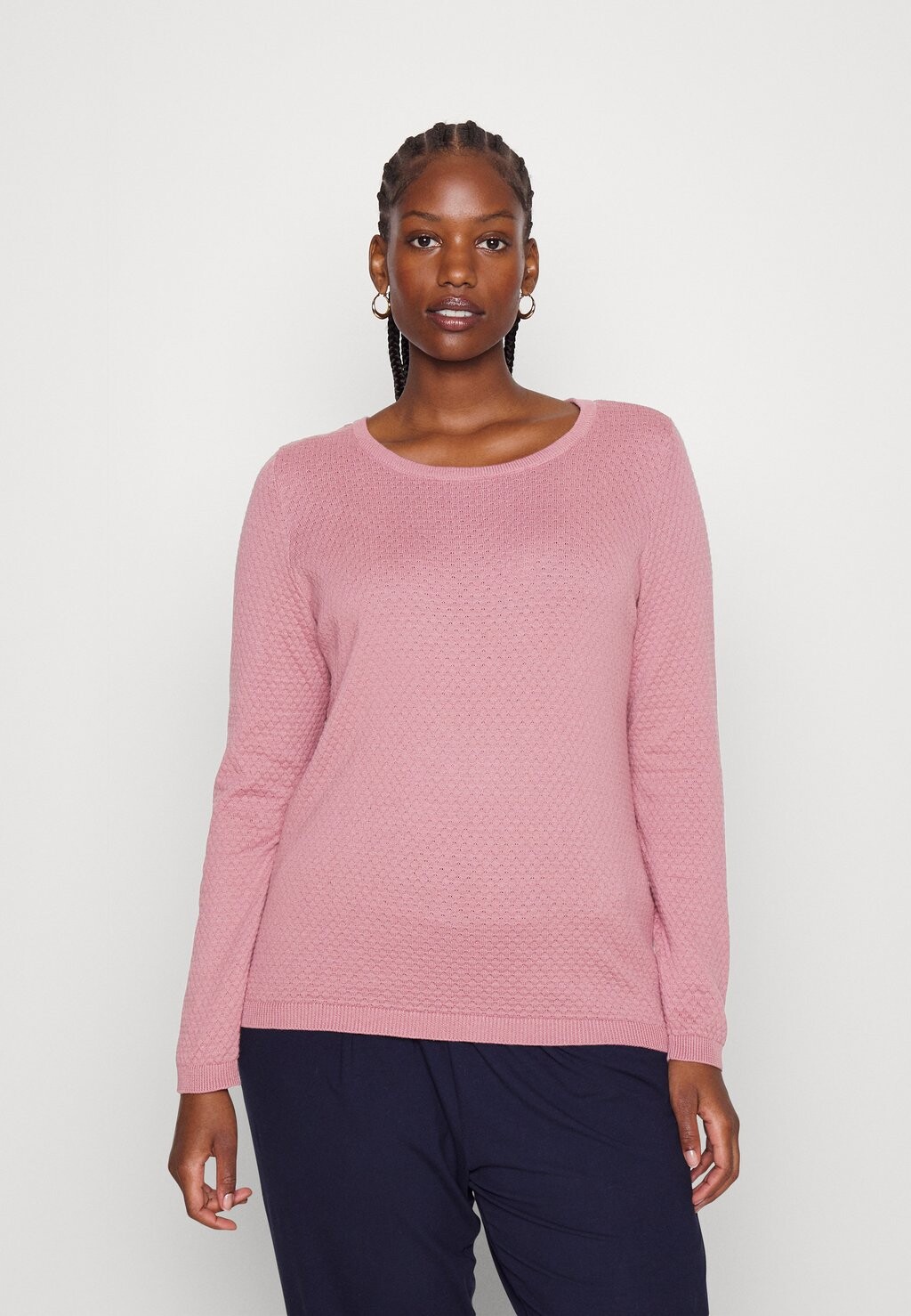 

Свитер Vero Moda