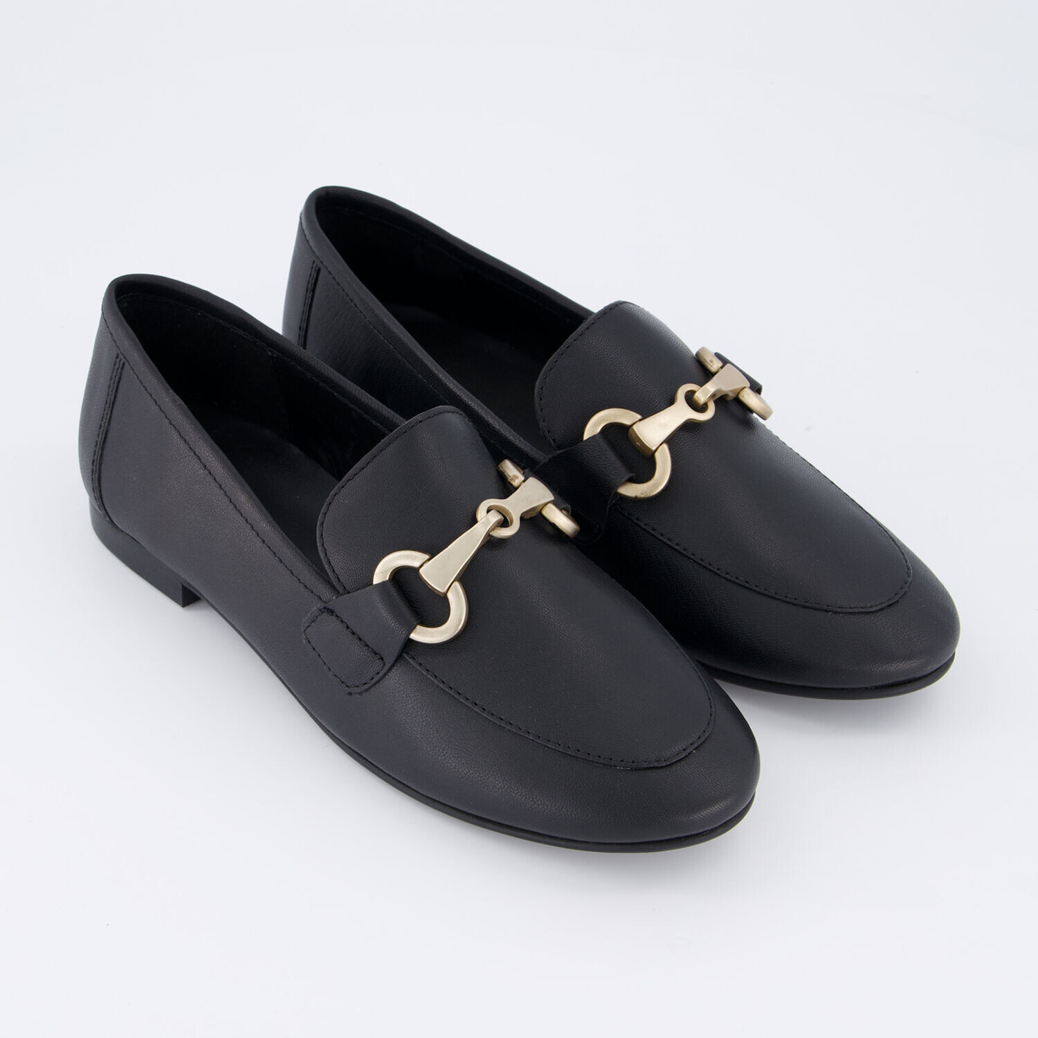 

Черные кожаные лоферы Shoecolate