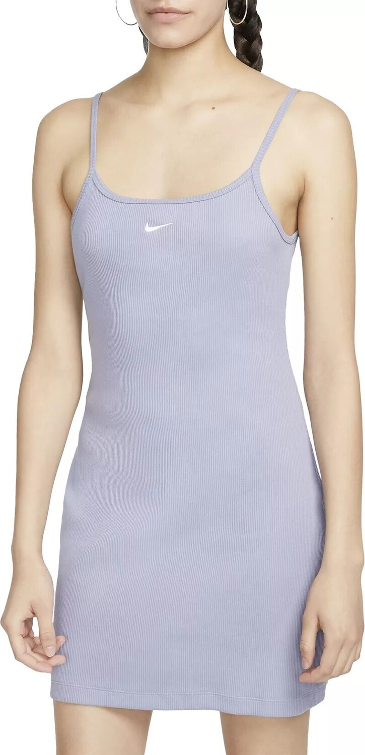 

Женское платье в рубчик Nike Sportswear Essential
