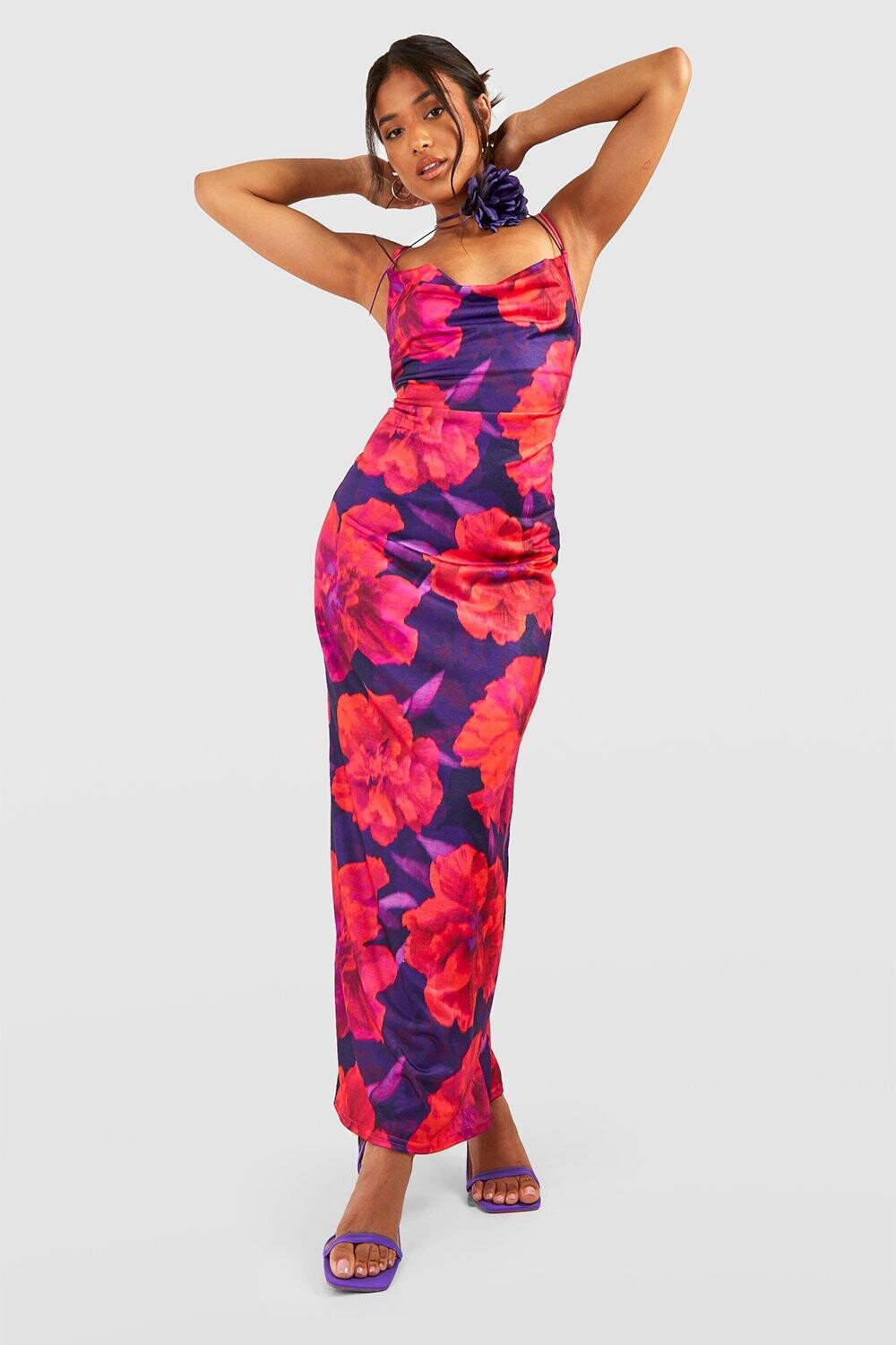 

Платье макси с цветочным вырезом petite bold Boohoo, фиолетовый