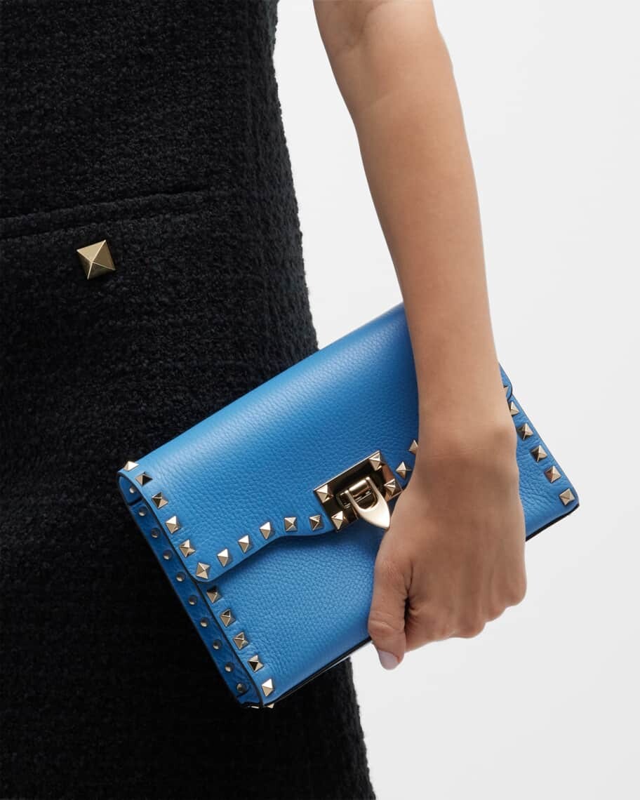 

Маленькая кожаная сумка через плечо Rockstud Valentino Garavani