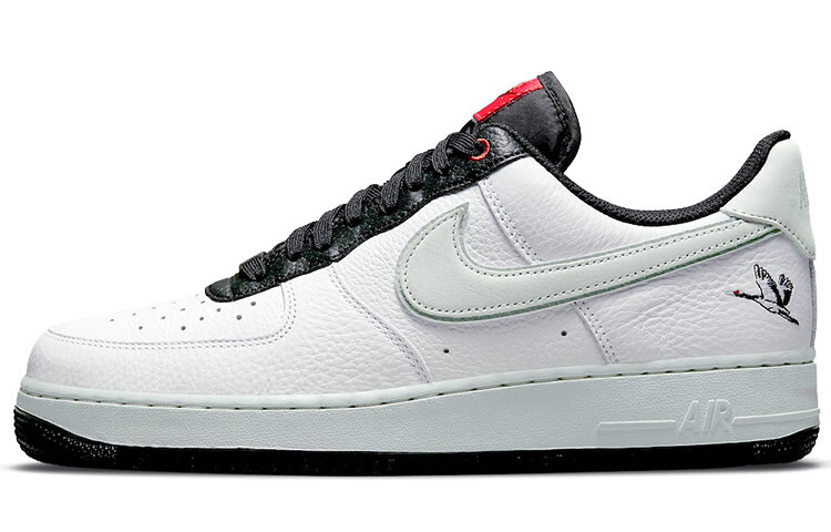 

Nike Air Force 1 Low Млечный аист Белый/Черный/Белый