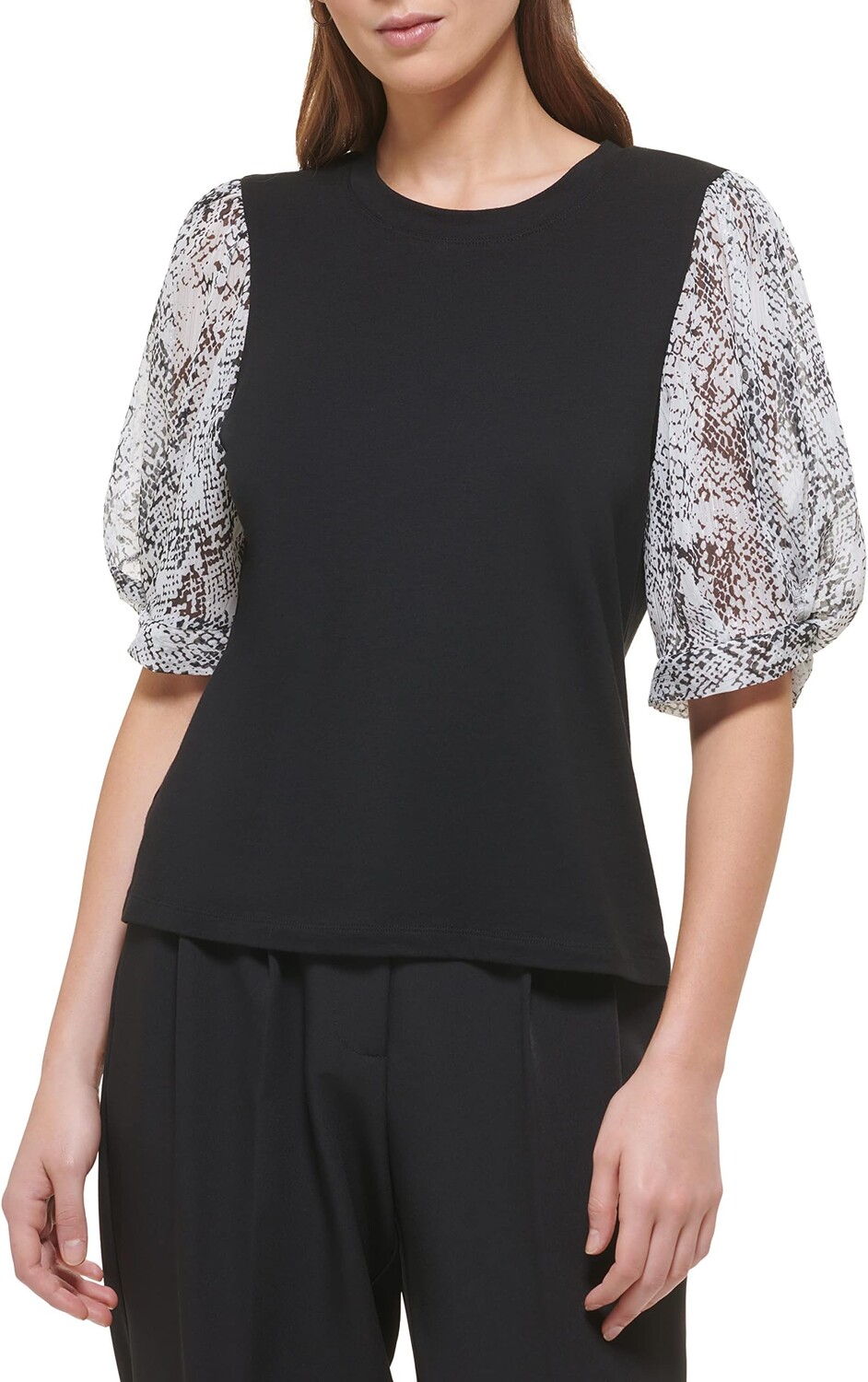 

Блуза DKNY Short Sleeve Crew Neck Printed Chiffon Sleeve Blouse, цвет Black/Ivory Multi