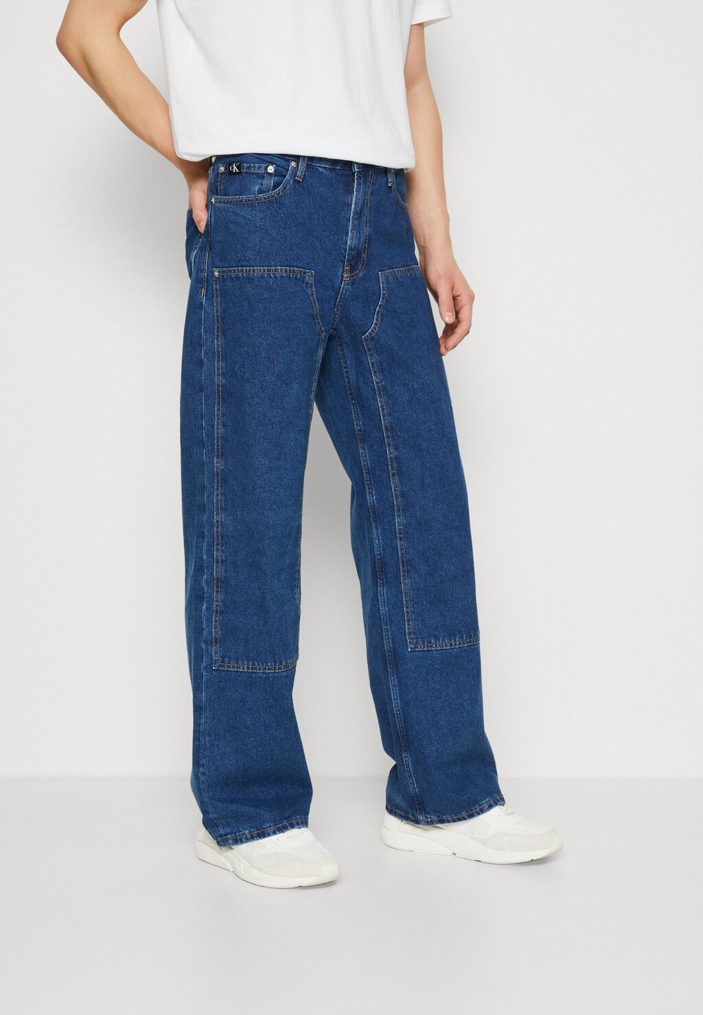 

Джинсы свободного кроя Calvin Klein Jeans