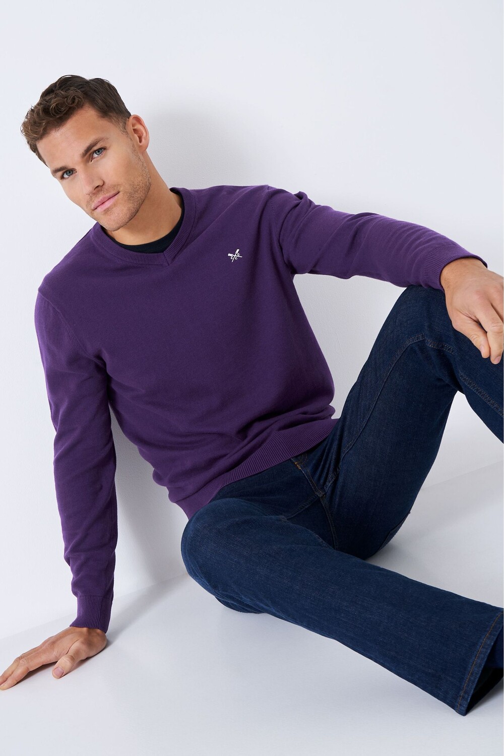 

Классический хлопковый свитер цвета баклажана Crew Clothing Company, фиолетовый