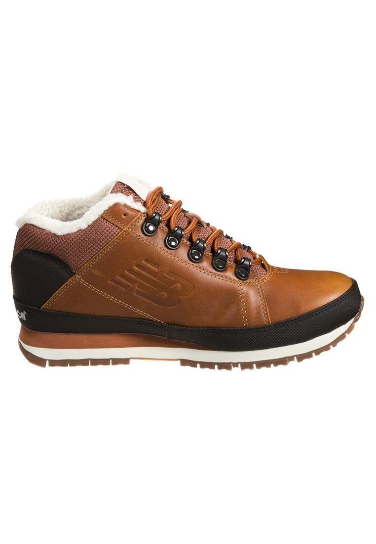 

Сапоги New Balance