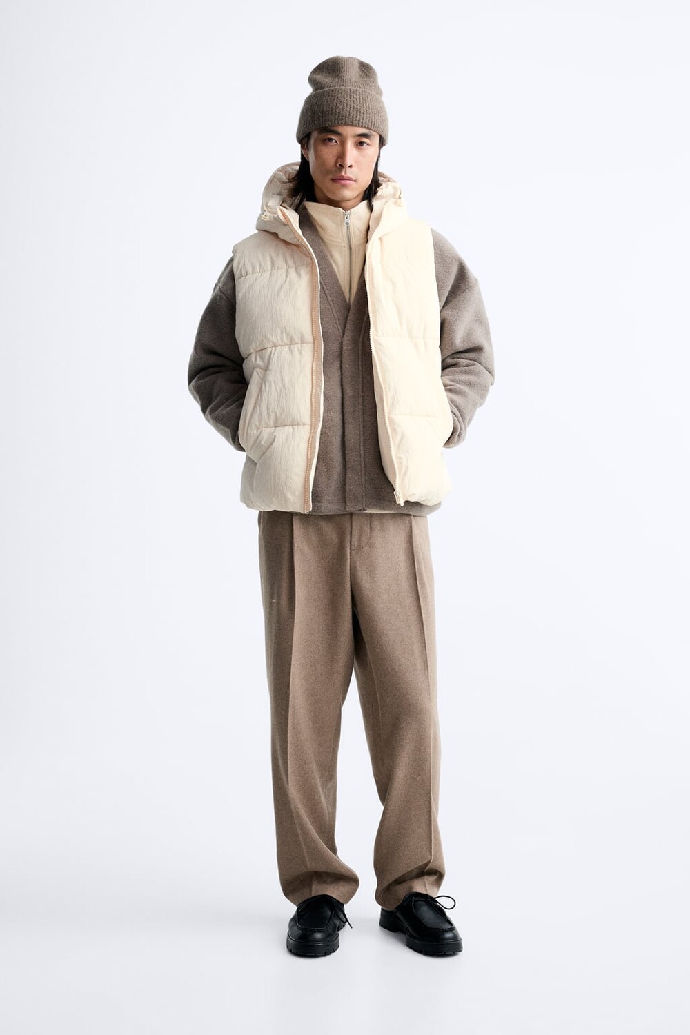 

Пуховик с капюшоном ZARA, экру