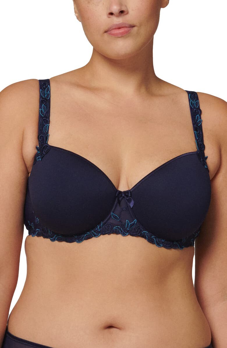 

Формованный бюстгальтер на косточках Andora 3D SIMONE PERELE