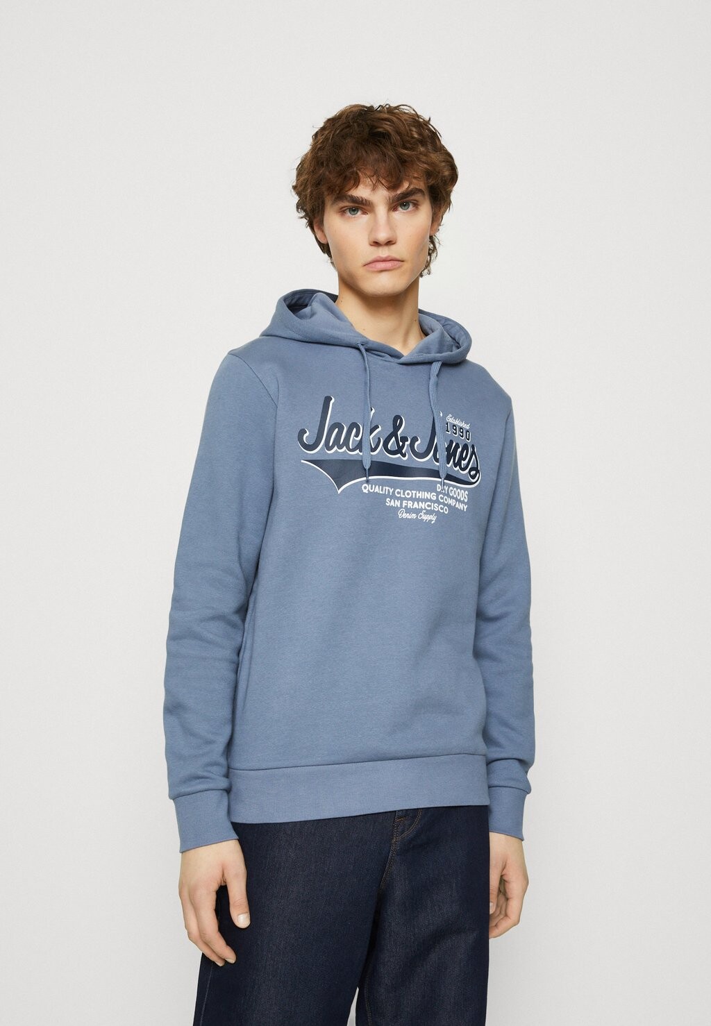 

Толстовка с капюшоном Jack & Jones