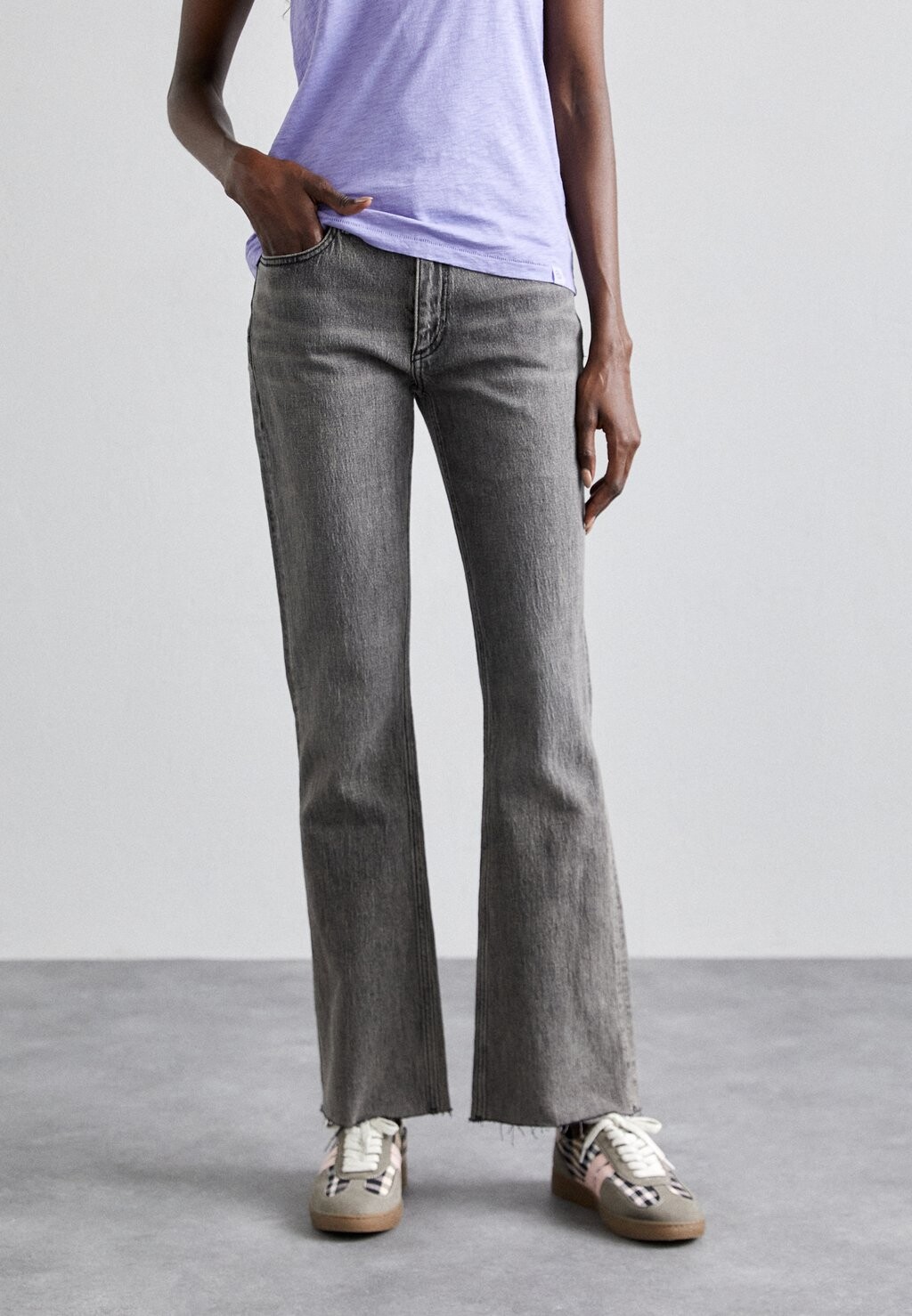 

Джинсы Bootcut Peyton Mid Rise rag & bone, цвет black denim