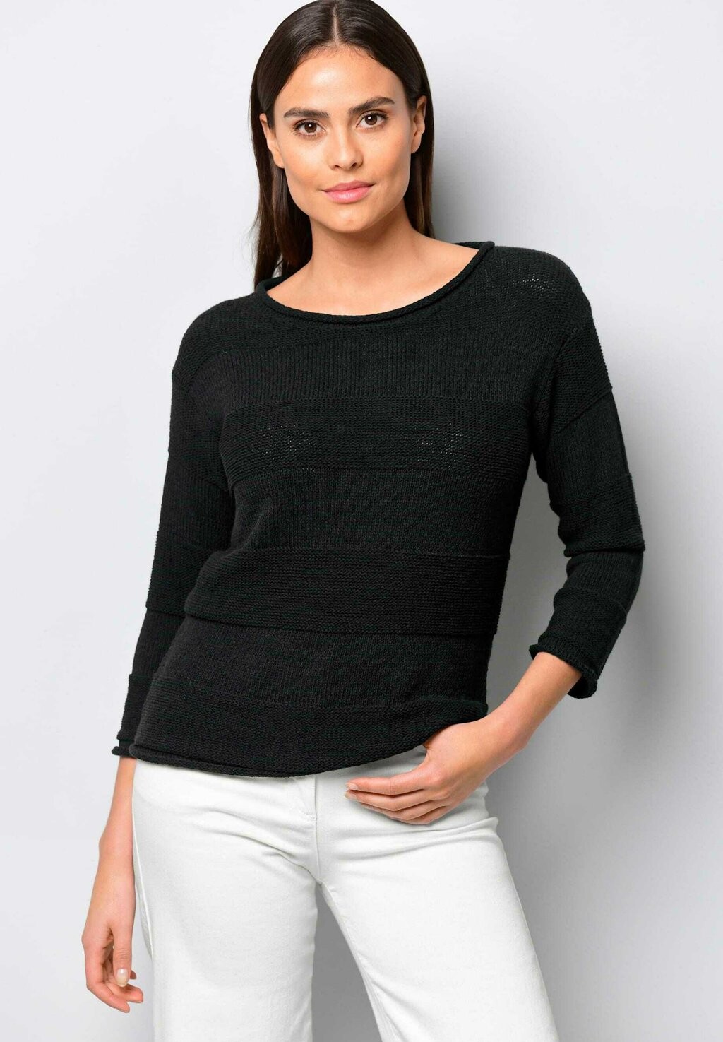 

Джемпер Alba Moda, черный