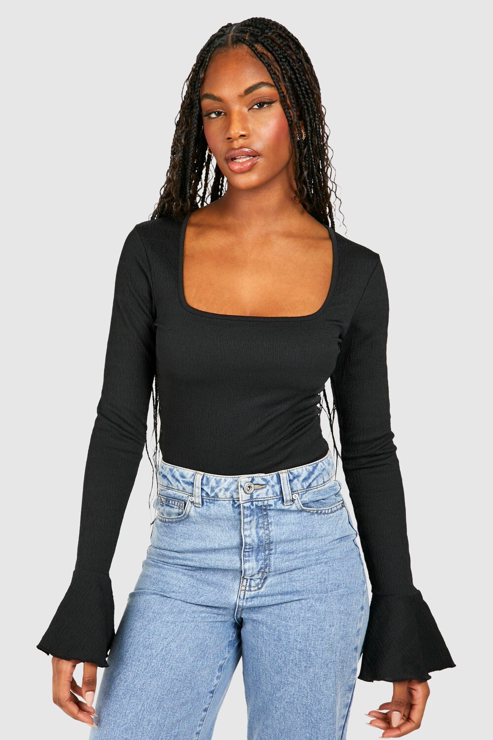 

Текстурированное боди с расклешенными манжетами Tall boohoo, черный