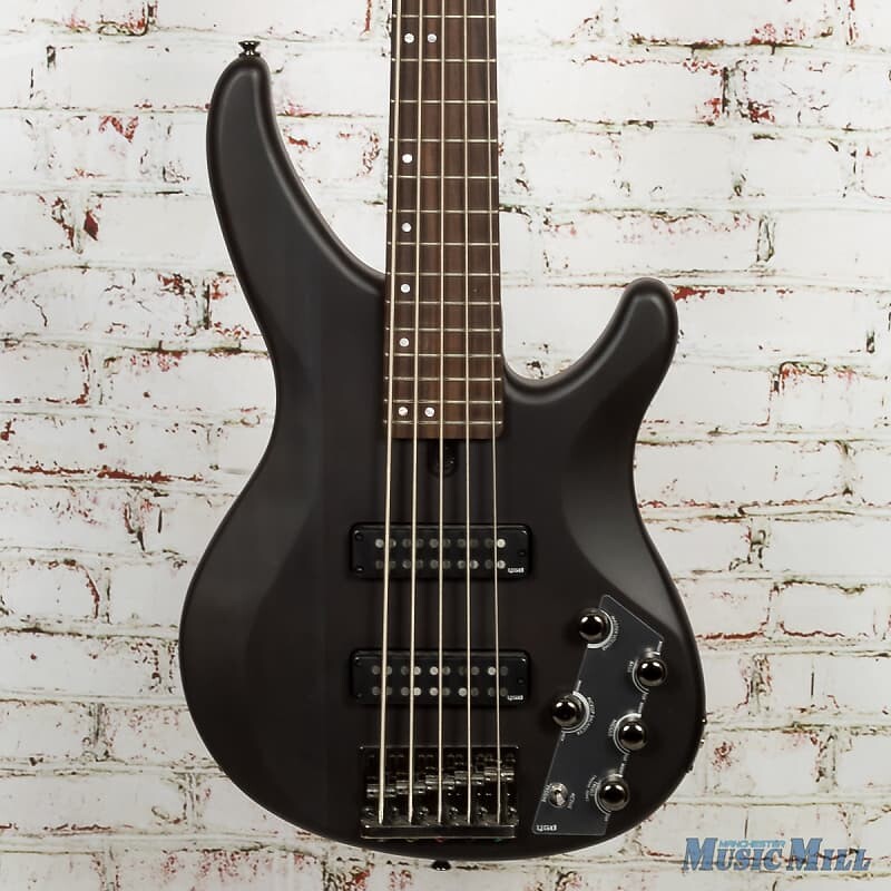 

Басс гитара Yamaha TRBX505 5-String Bass Guitar Transparent Black