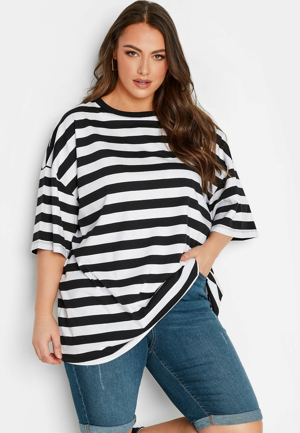 

Джинсовые шорты Yours Clothing, синий