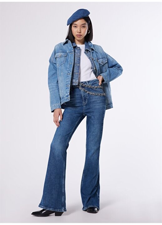 

Стандартная темно-синяя женская куртка 8NYB34 Armani Exchange, темно-синий