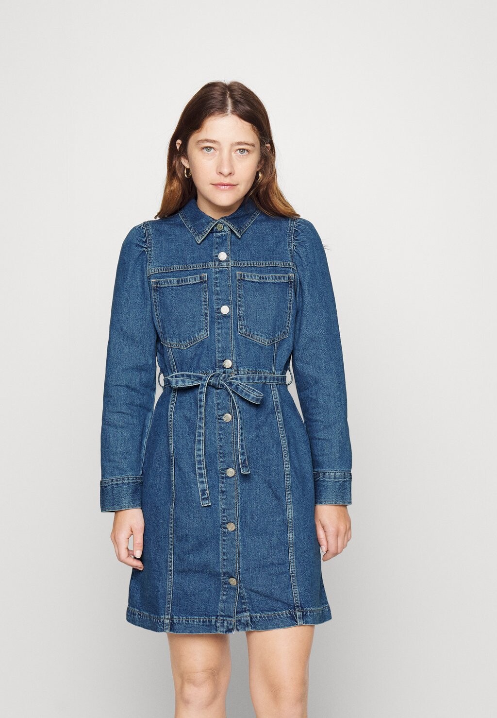 

Повседневное платье GAP