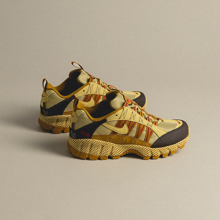 

Кроссовки Air Humara Nike, желтый