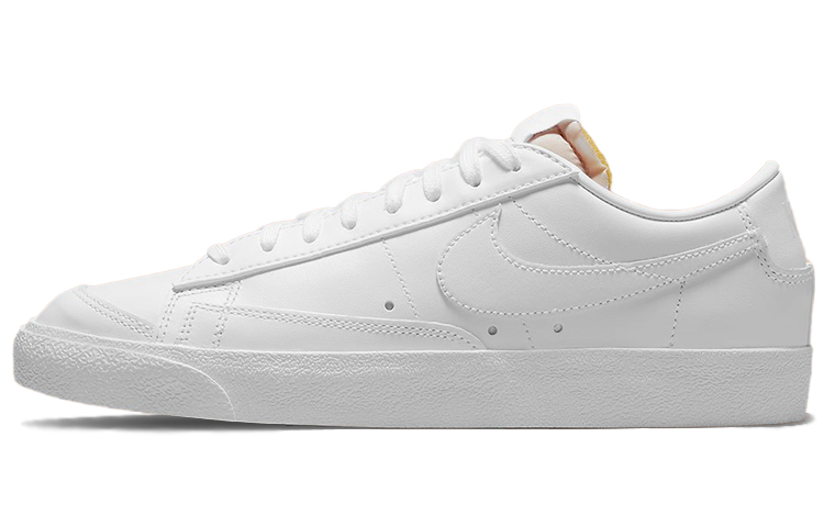 

Кроссовки для скейтбординга Nike Blazer Low '77, белые