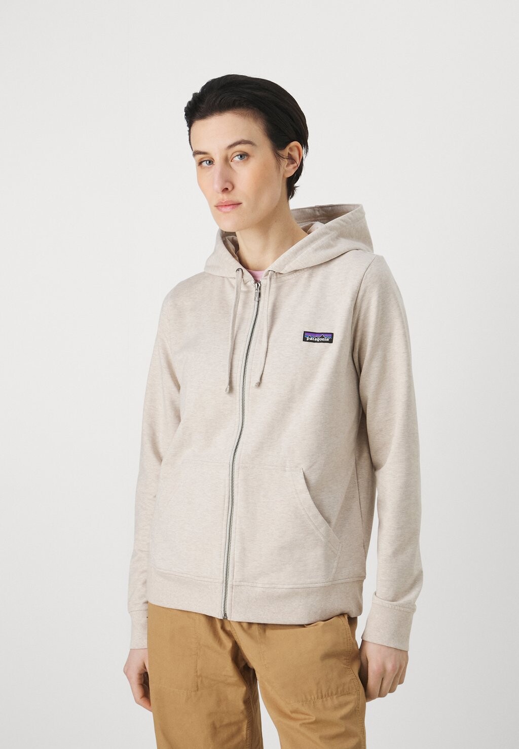 

Толстовка AHNYA FULL ZIP HOODY Patagonia, цвет dyno white heather