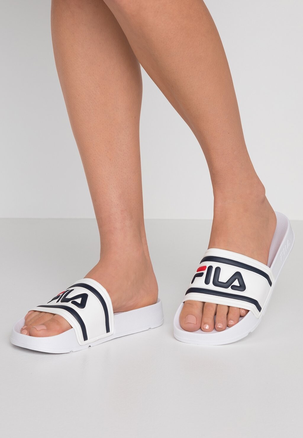 

Шлепанцы Fila, белый