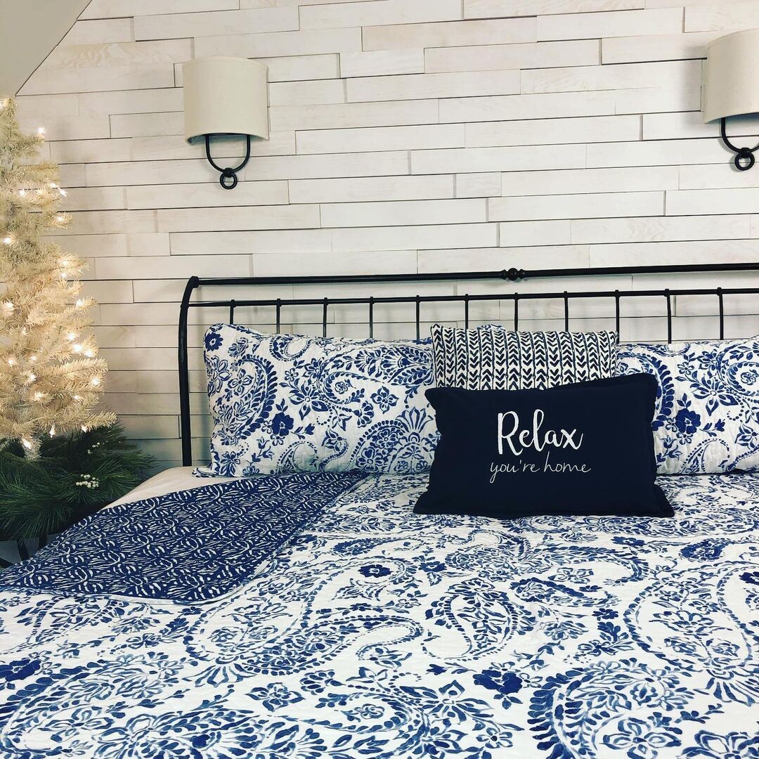 

Комплект одеял Erindale из 3 предметов Lush Decor, цвет Navy