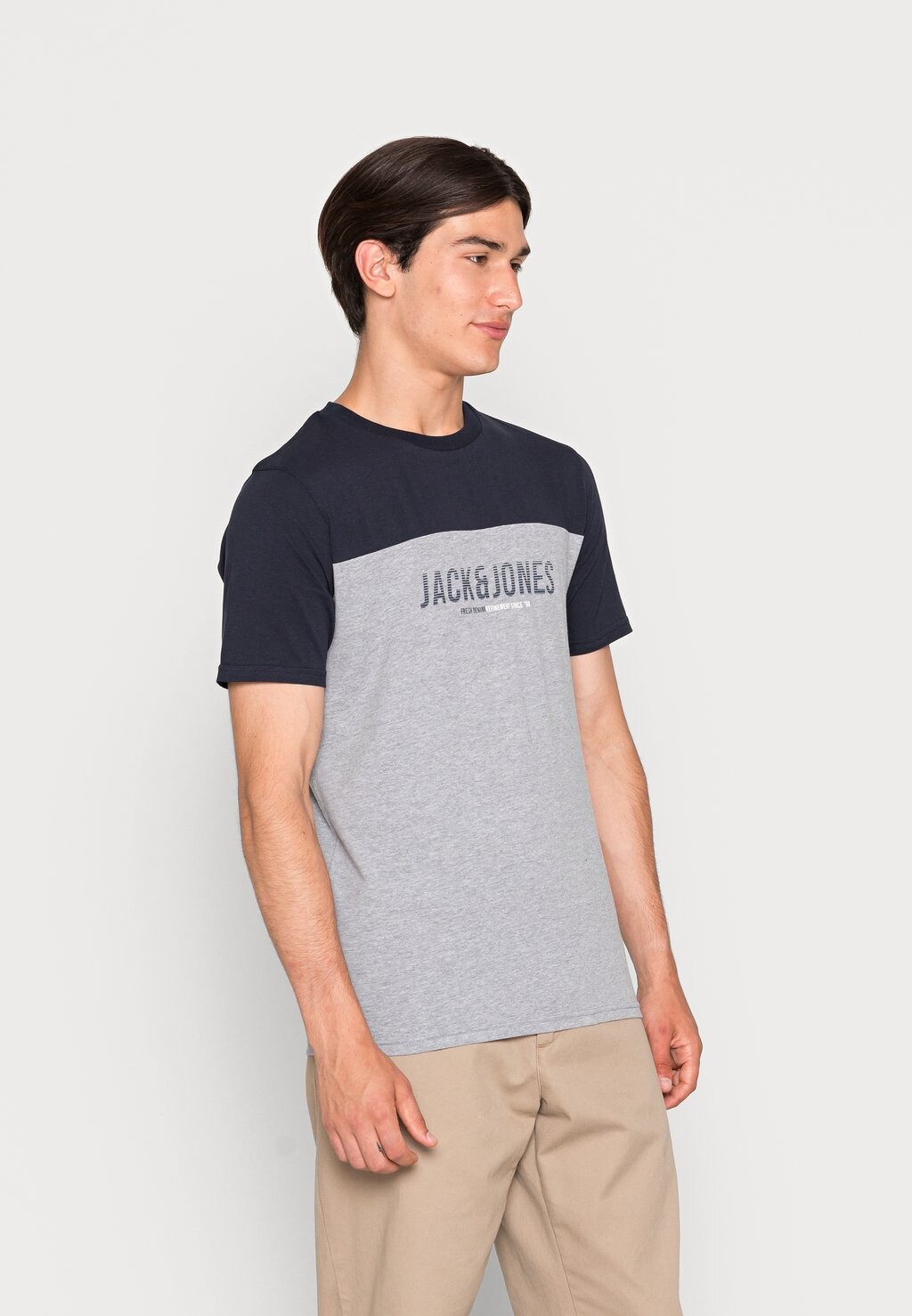 

Футболка с принтом Jack & Jones, светло-серый меланж