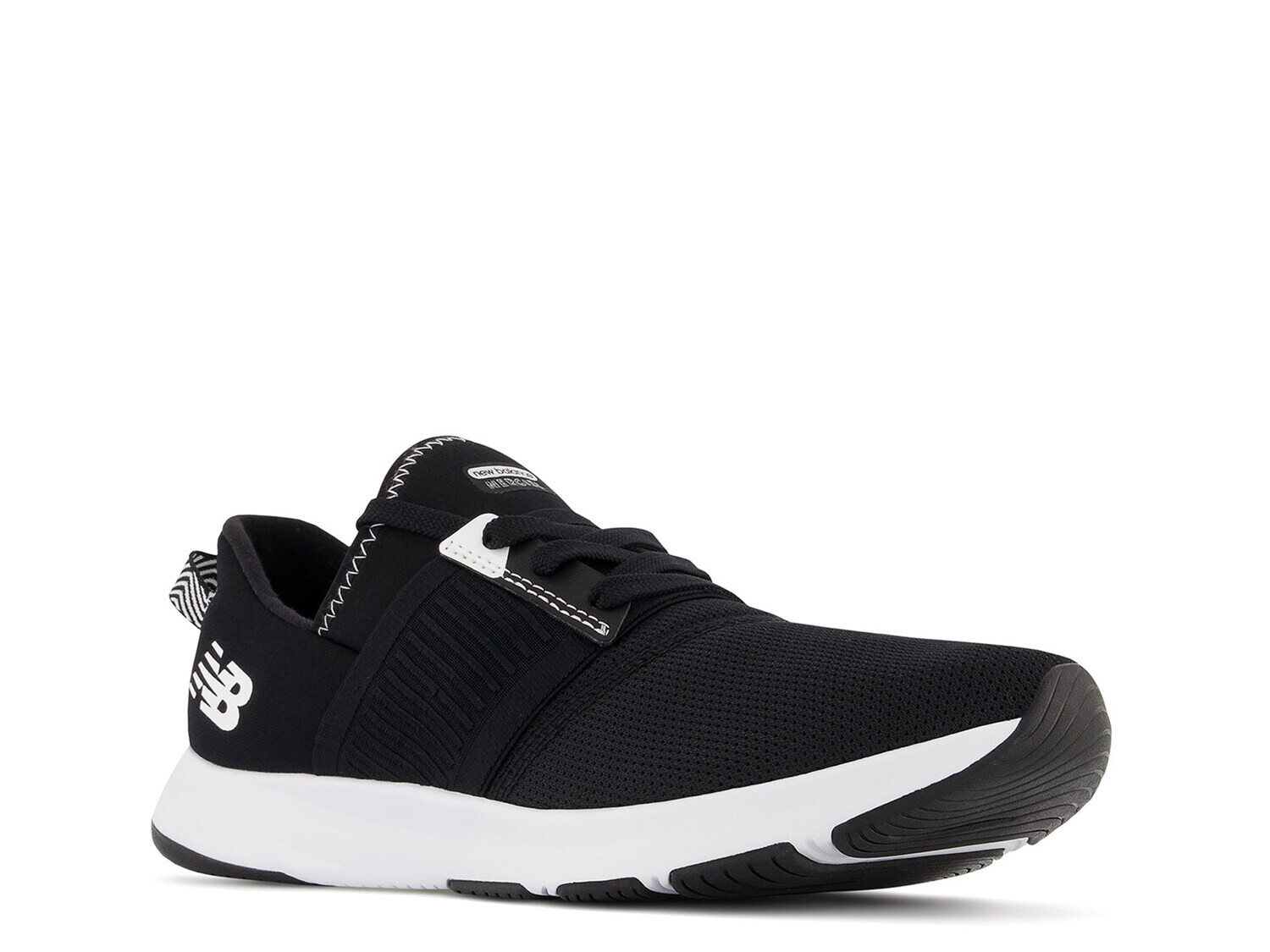 

Кроссовки New Balance Dynasoft Nergize V3 — женские, черно-белый