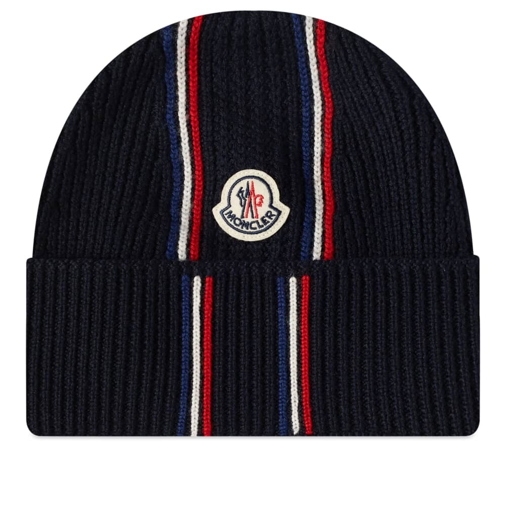 

Трехцветная шапка Moncler