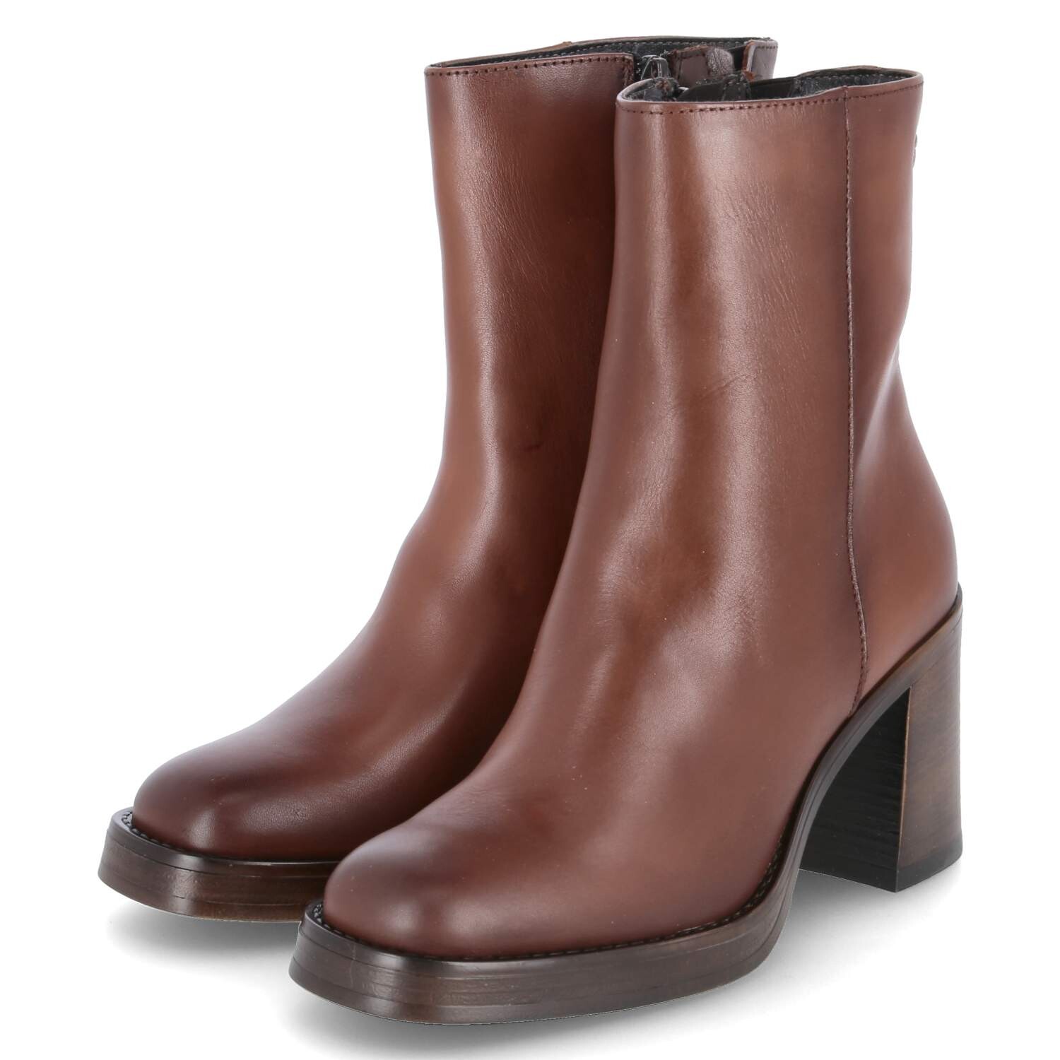 

Ботинки Tamaris Stiefeletten, коричневый