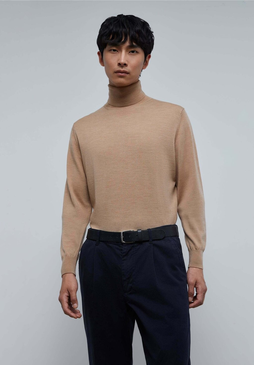 

Свитер Classic Roll Neck Scalpers, цвет taupe
