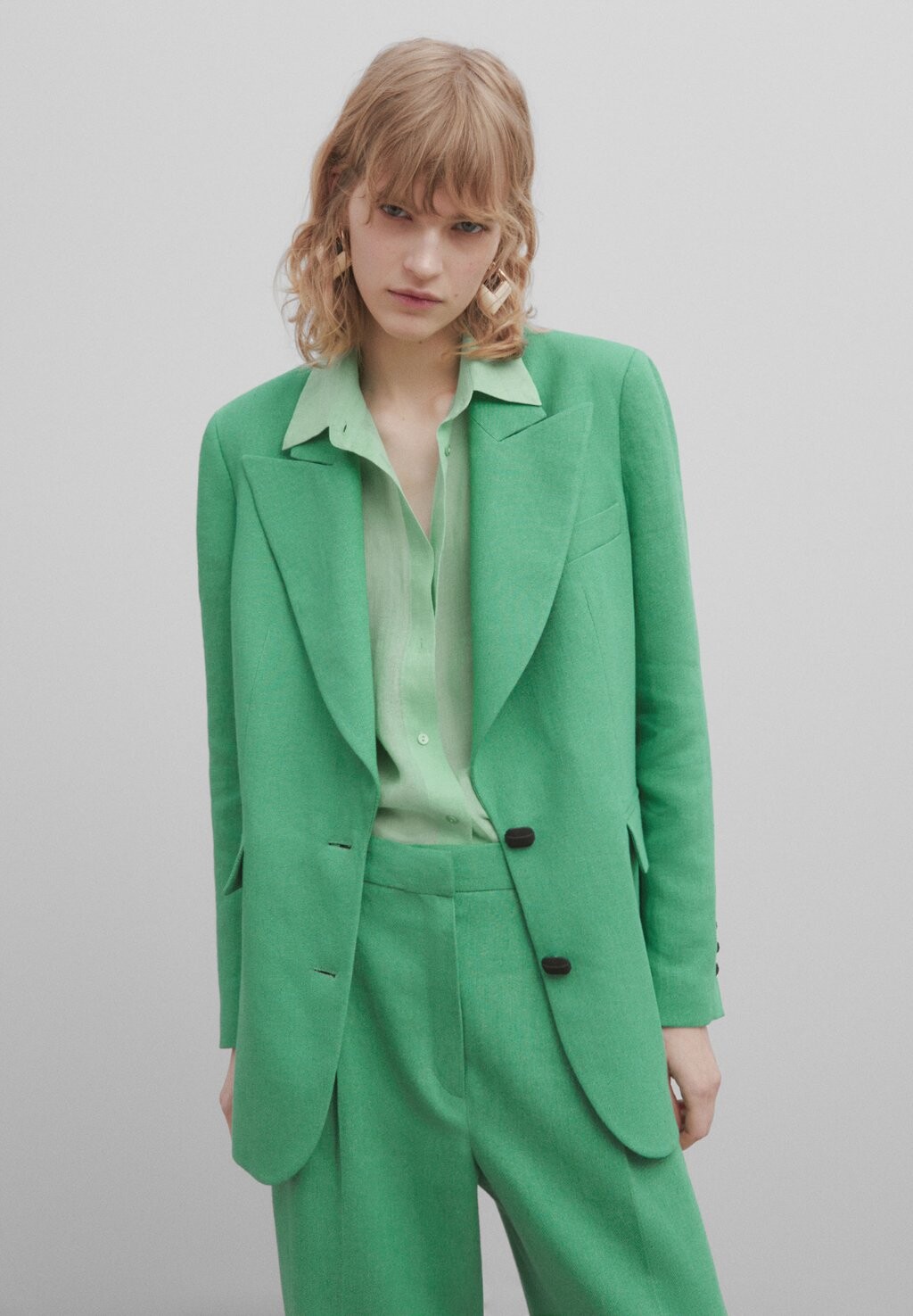

Брюки чинос Massimo Dutti, зеленый