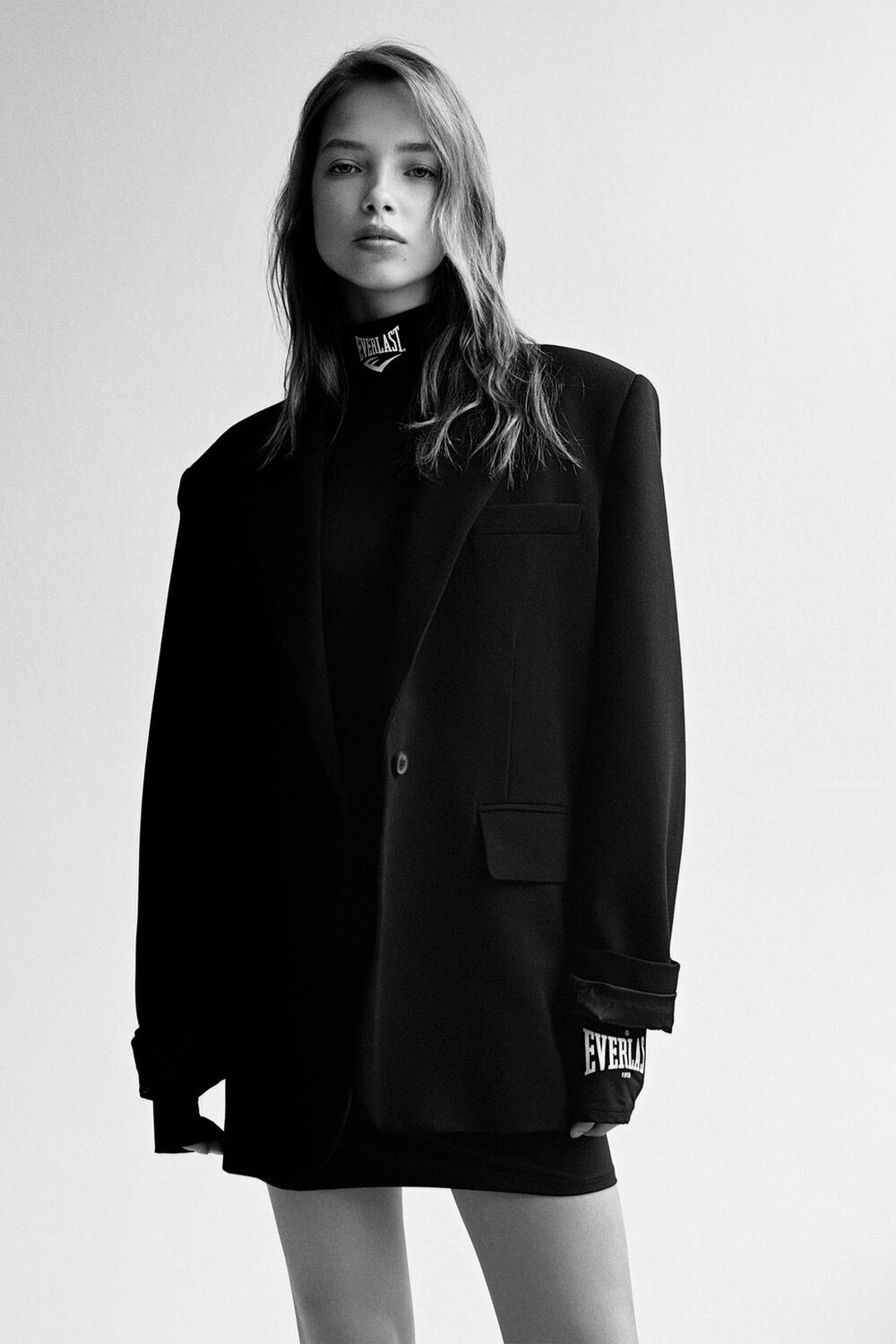

Платье из полиамида everlast x zara ZARA, черный