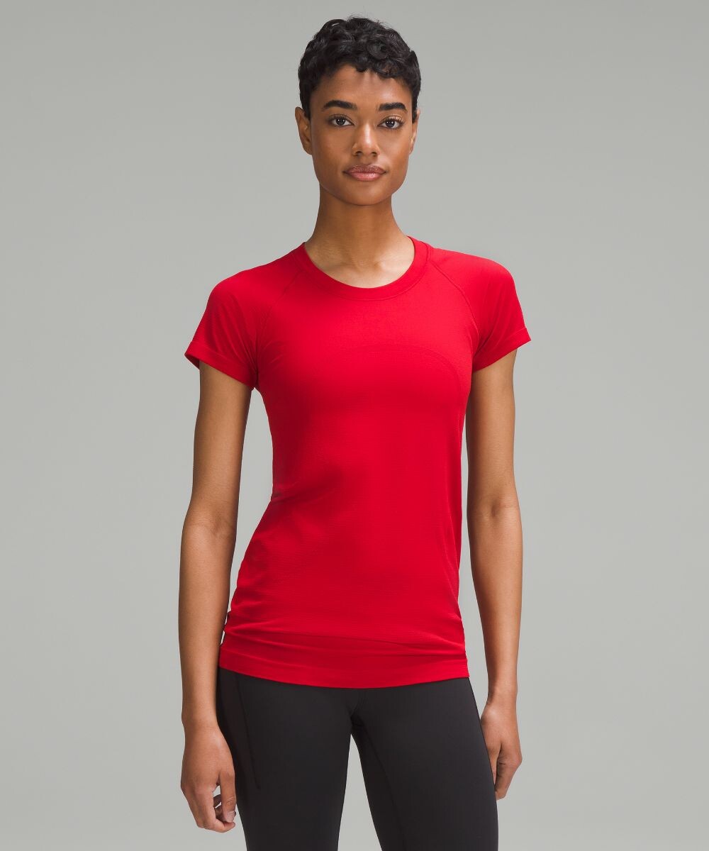 

Рубашка с короткими рукавами Swiftly Tech 2.0 Lululemon, красный
