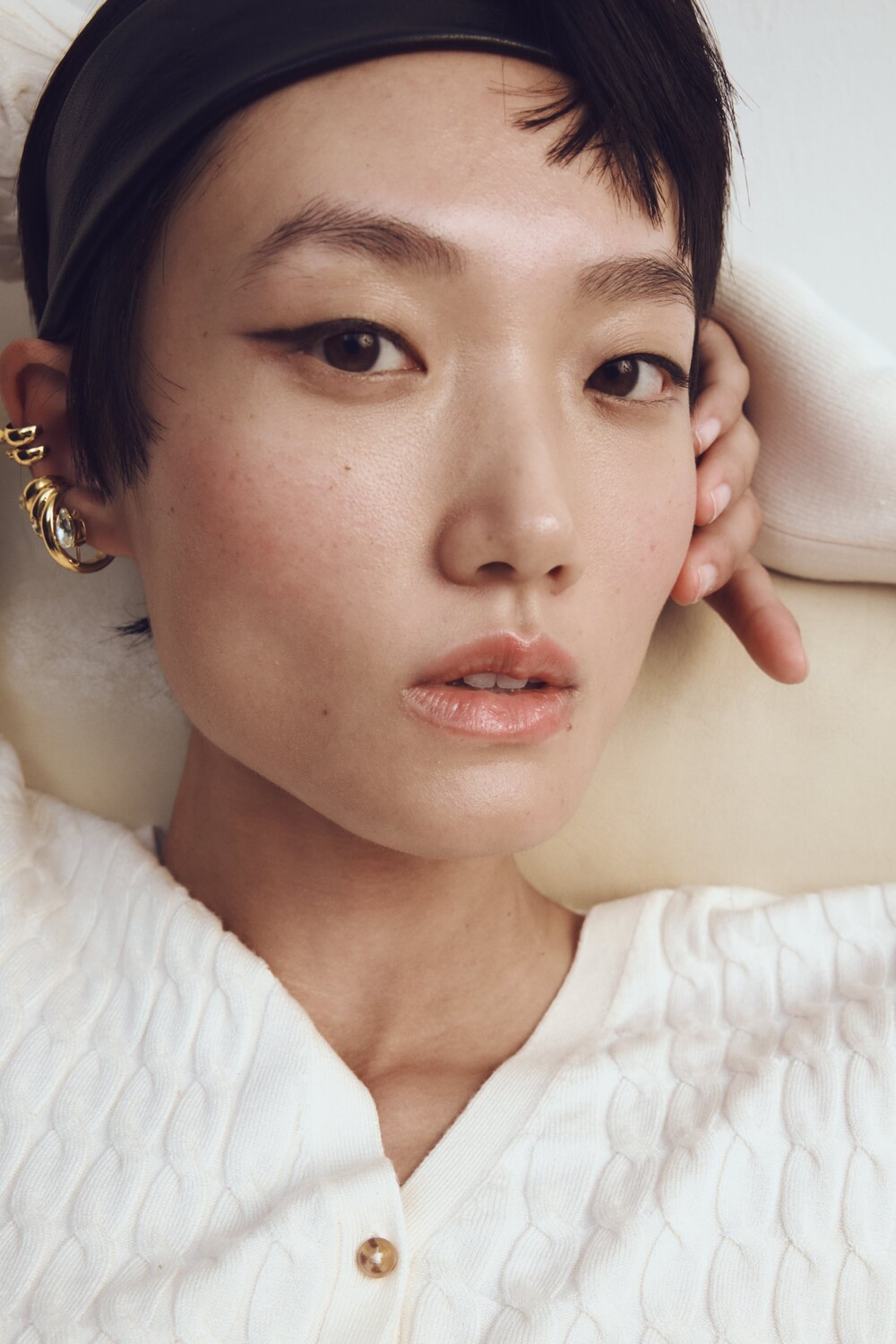 

Серьги-каффы со стразами Zara, золотой
