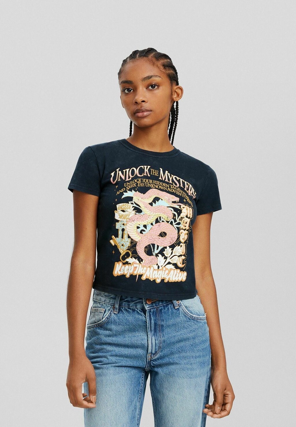 

Футболка с принтом Bershka, черный