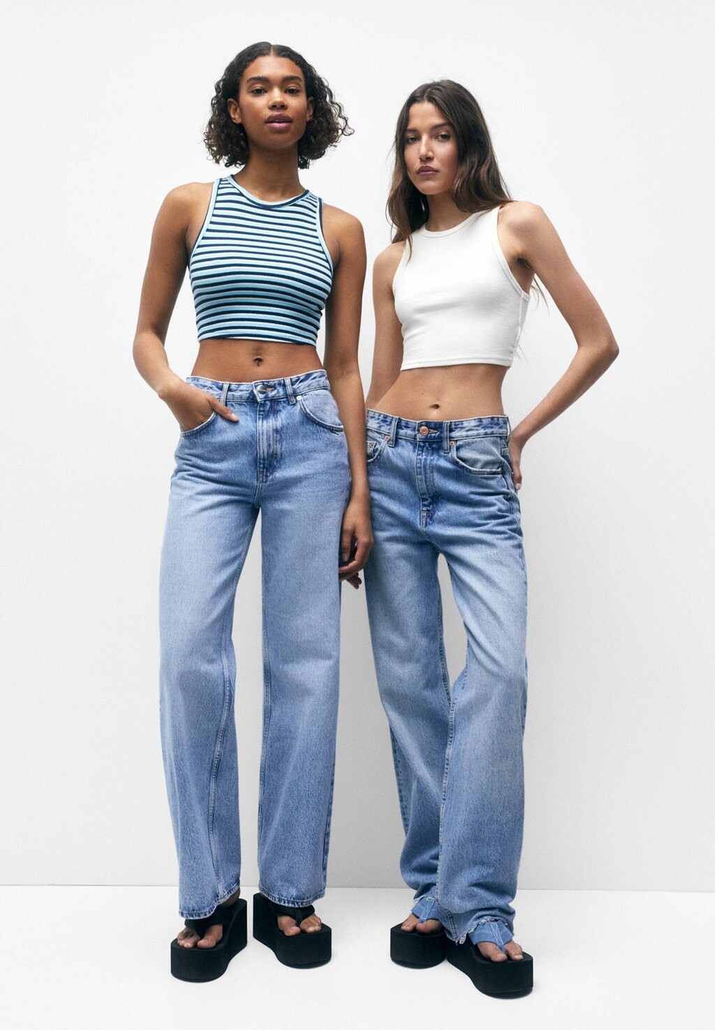 

Топ PULL&BEAR, белый