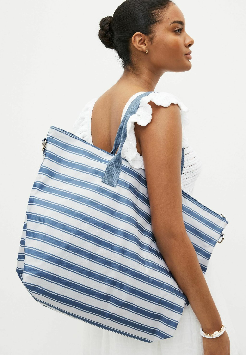 сумка stripe foldaway set next цвет multi colour Сумка STRIPE FOLDAWAY SET Next, цвет blue stripe