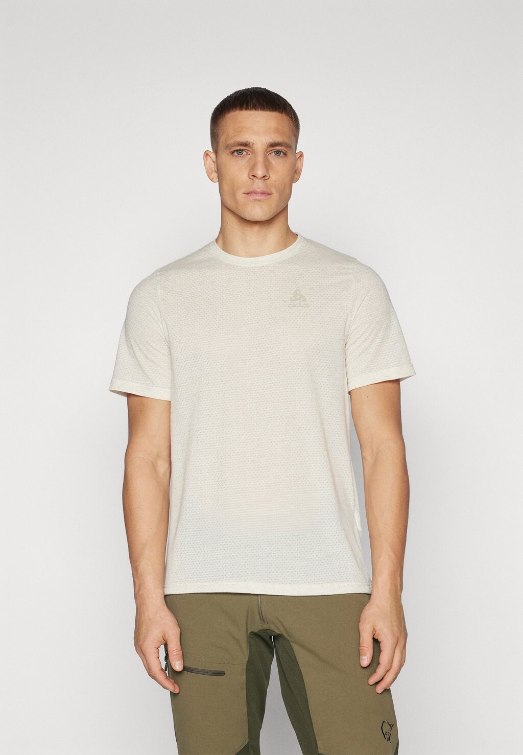 

Футболка с принтом CREW NECK ESSENTIAL ODLO, цвет dye melange