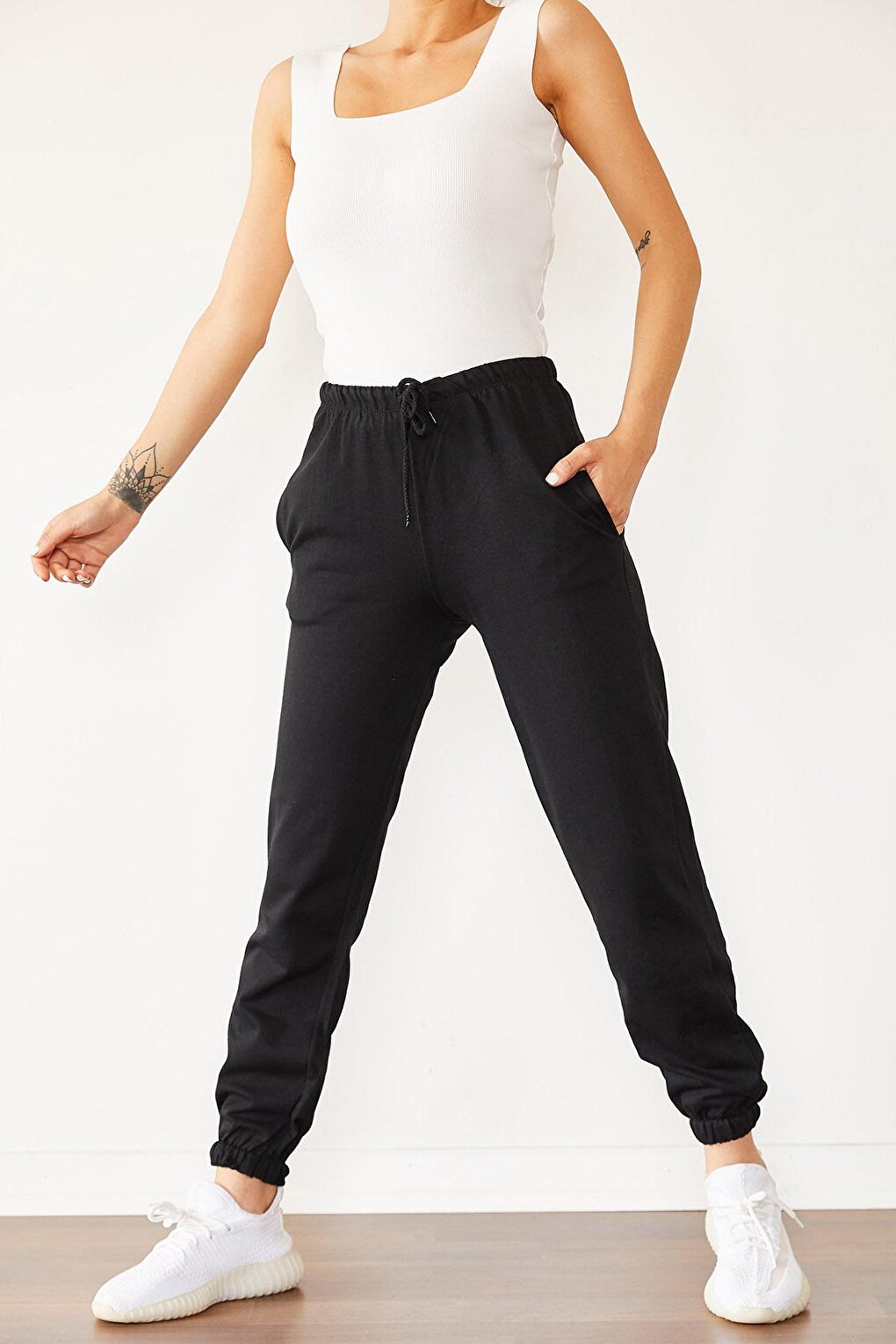 Черные спортивные штаны с кружевной талией 0YZK8-10364-02 XHAN
