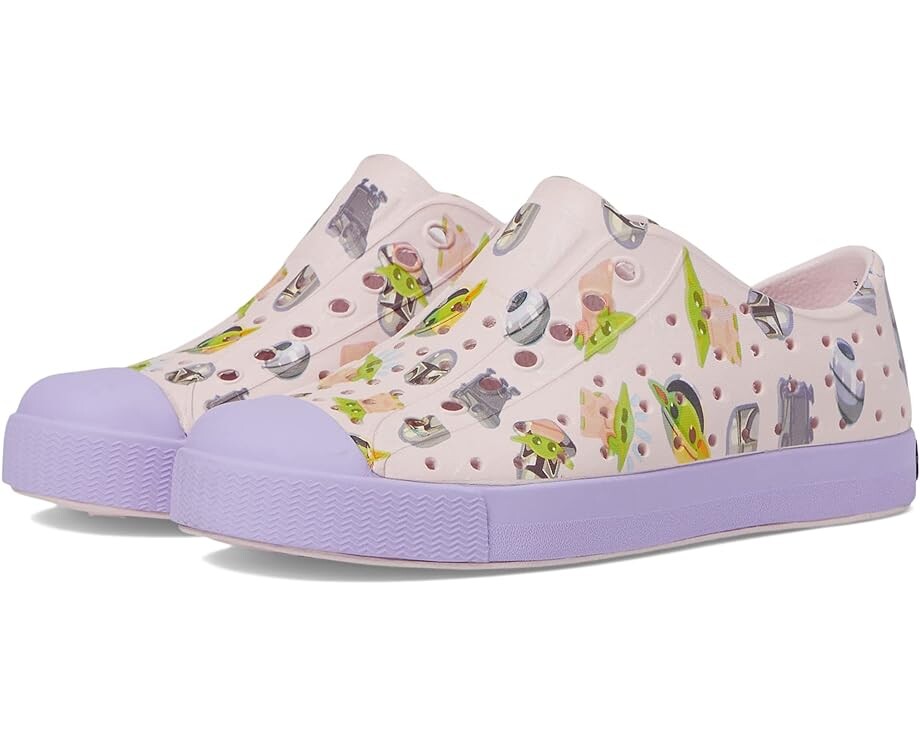 

Кроссовки Native Shoes Jefferson Star Wars Print, цвет Milk Pink/Healing Purple/Mando All Over Print