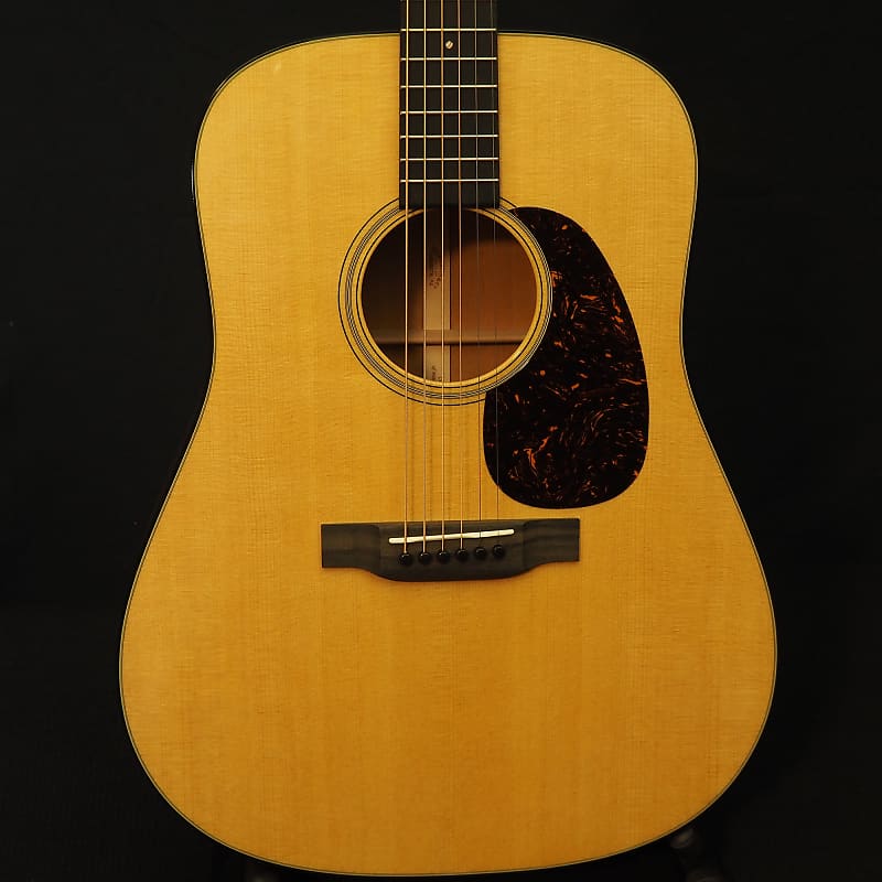 Акустическая гитара Martin D-18 2023 - Natural